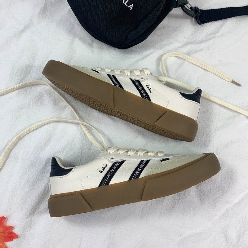 Autumn Retro White Leather Sneakers - Stylish Vulcanized Shoes for Couples - Buy Center