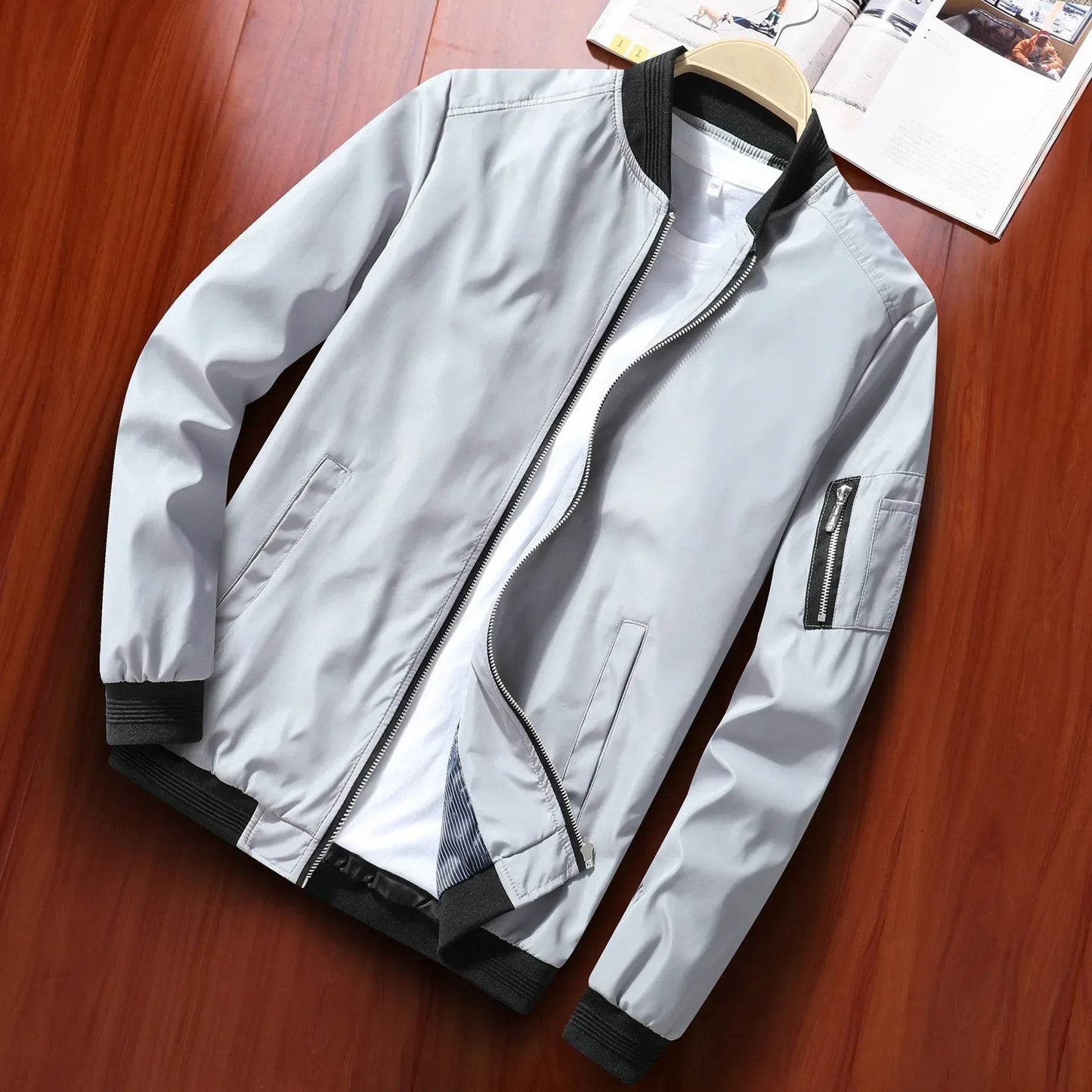 BTQWFD Men's Lightweight Bomber Jacket - Casual Windbreaker with Pockets - Buy Center