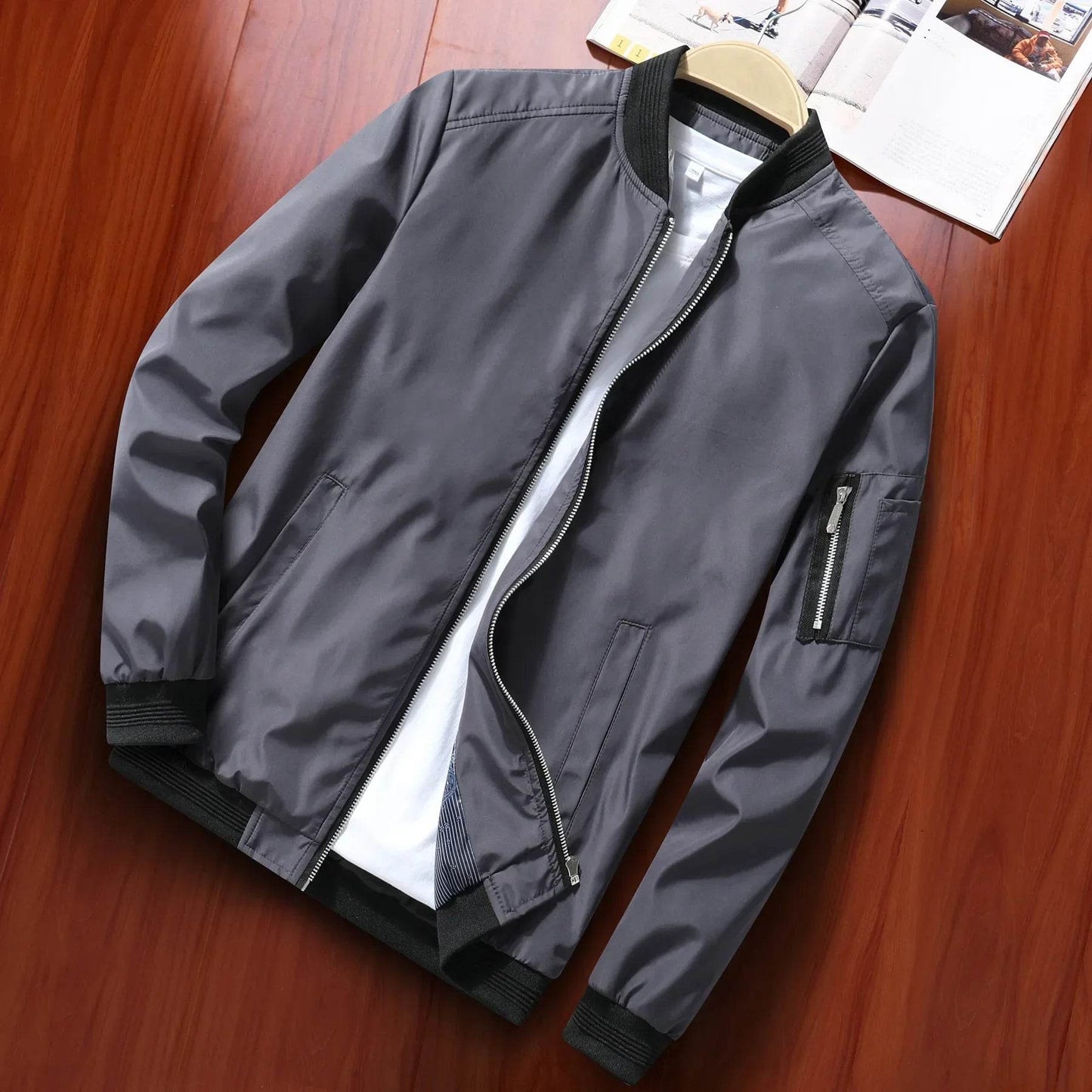 BTQWFD Men's Lightweight Bomber Jacket - Casual Windbreaker with Pockets - Buy Center