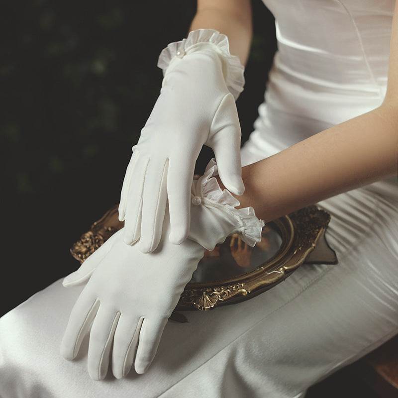 Elegant Short Tulle Bridal Gloves - Perfect Wedding Accessory for Brides - Buy Center