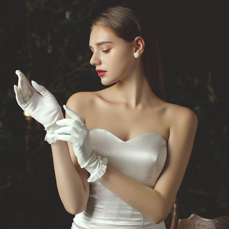 Elegant Short Tulle Bridal Gloves - Perfect Wedding Accessory for Brides - Buy Center