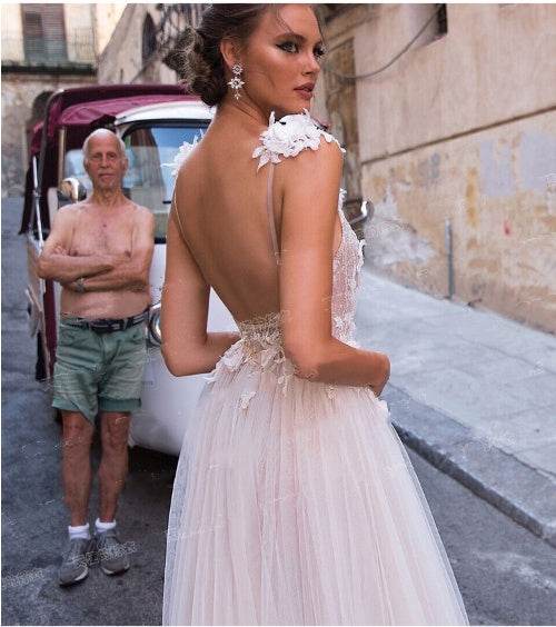 Angel Wedding Dress - Diamond Lace Collar & Chic High Slit Back Design - Buy Center