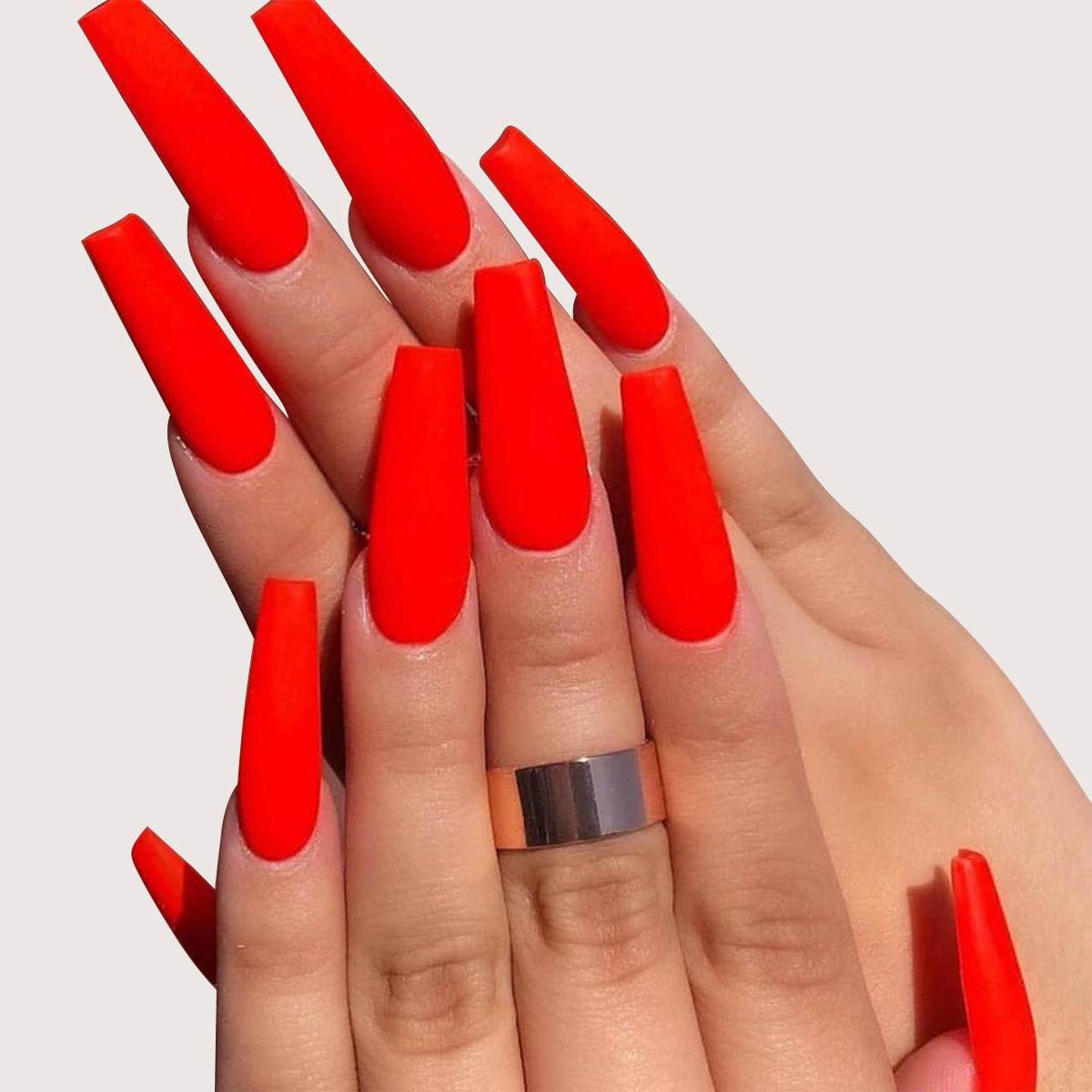 Wearing Nails Elegant Ballet Style Nail Art Kit - 24 Premium Fake Nails - Buy Center