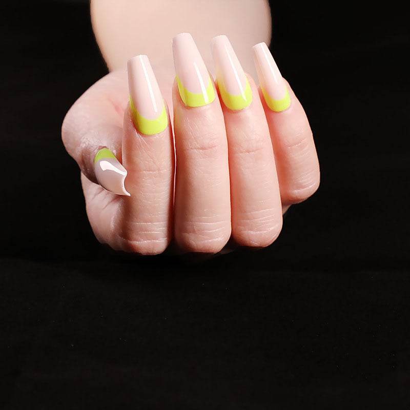 Wearing Nails Elegant Ballet Style Nail Art Kit - 24 Premium Fake Nails - Buy Center