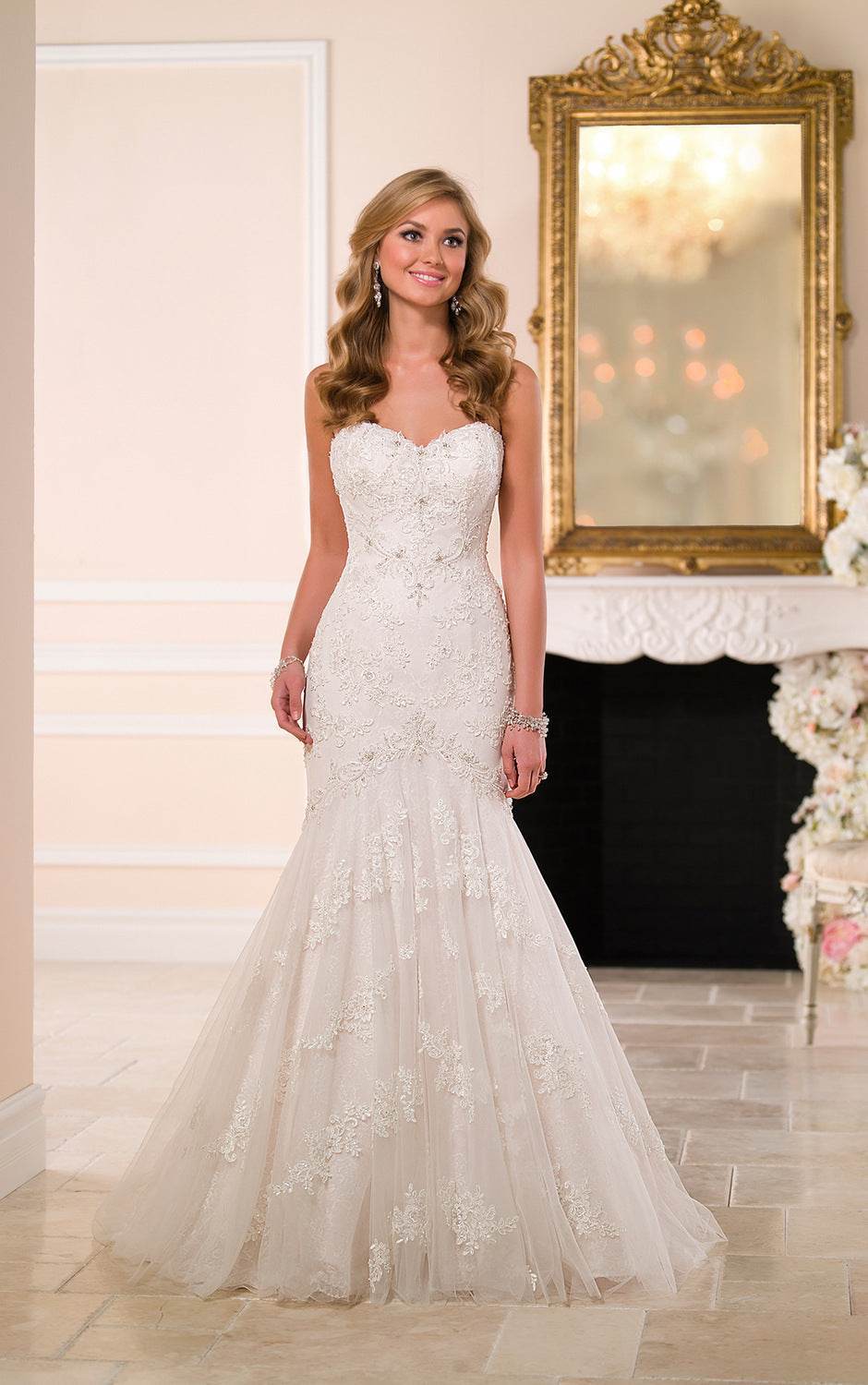 Buycenter Lace Wedding Dress Tube Top - Long Trailing Skirt Style - Buy Center