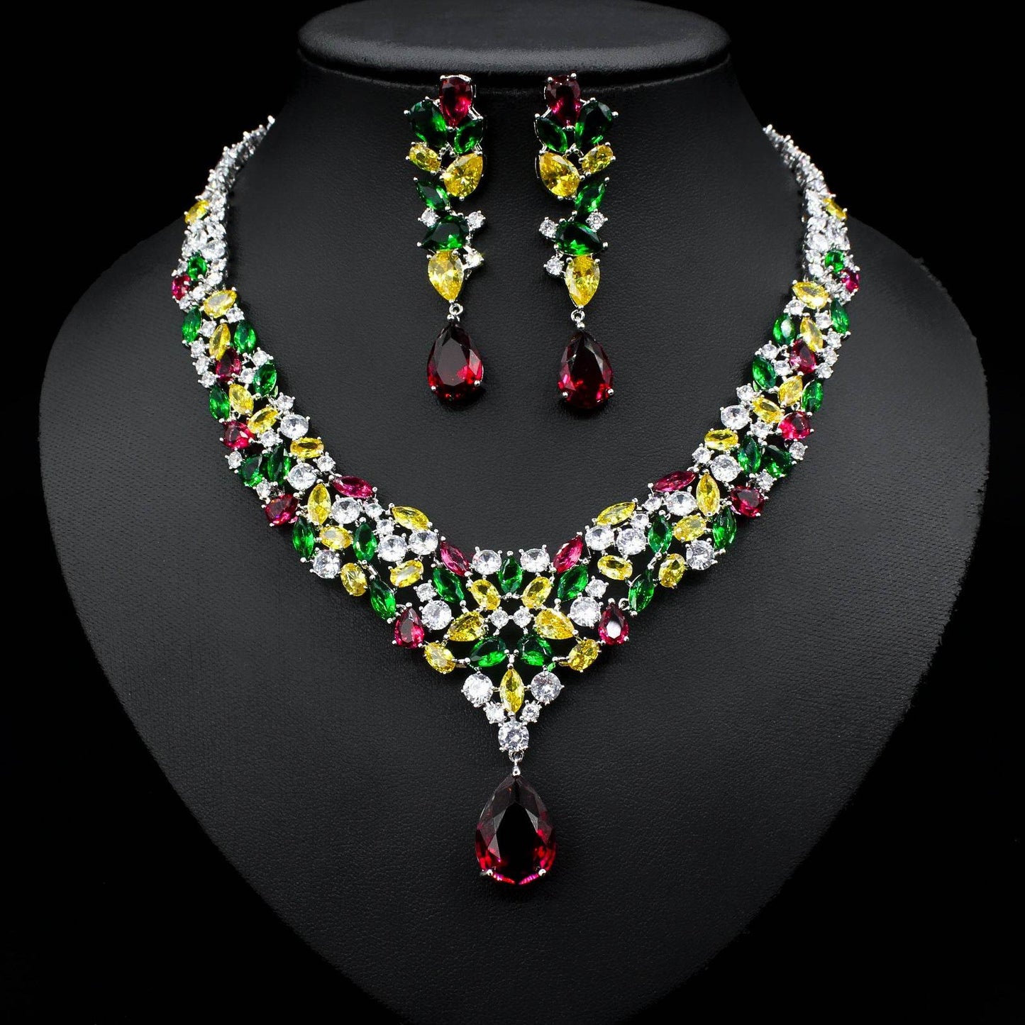 Buycenter Bridal Zircon Necklace & Earrings Set - Love Heart Design - Buy Center
