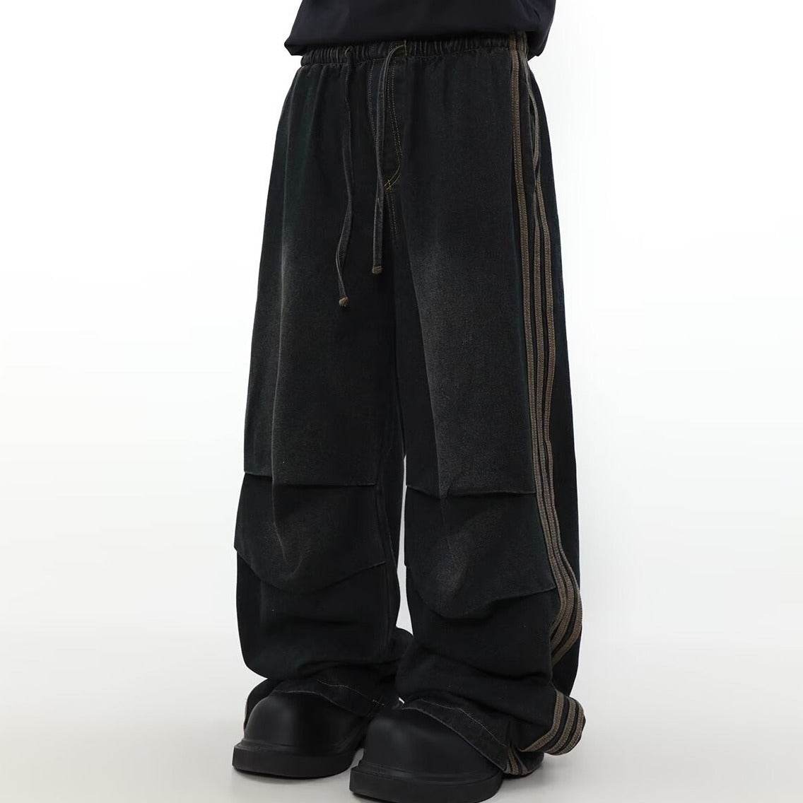 American Pleated Wide Leg Jeans for Men - Stylish Black Denim Trousers - Buy Center