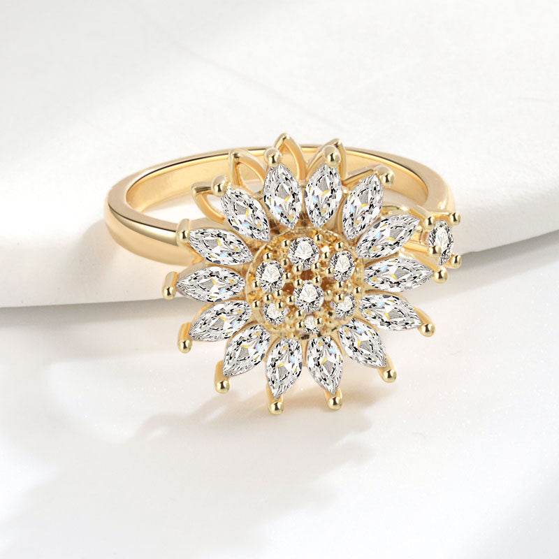 Buy Center S925 Sterling Silver Ring for Women - Adjustable Daisy Design - Buy Center
