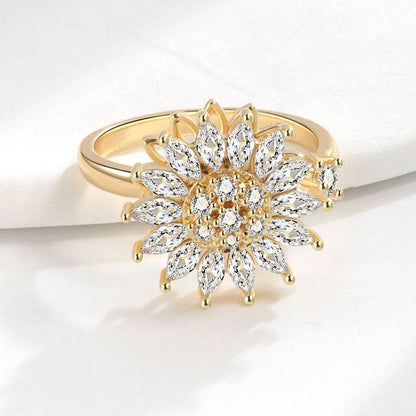 Buy Center S925 Sterling Silver Ring for Women - Adjustable Daisy Design - Buy Center