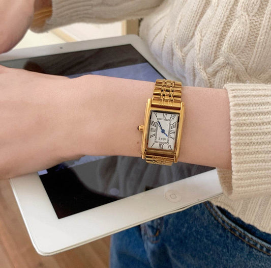 Buy Center Retro Women's Gold Dress Watch - Stylish Steel Belt Design - Buy Center