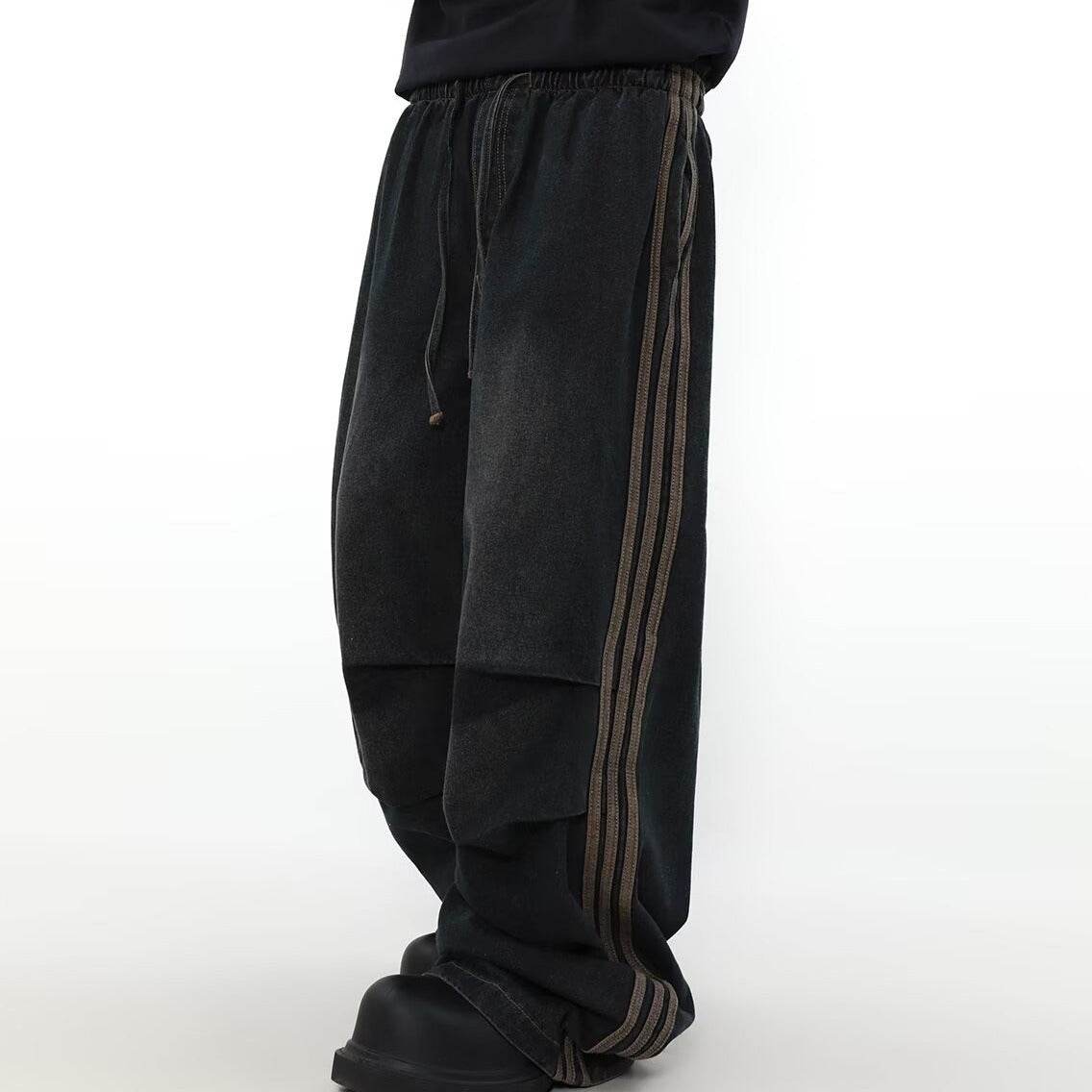 American Pleated Wide Leg Jeans for Men - Stylish Black Denim Trousers - Buy Center