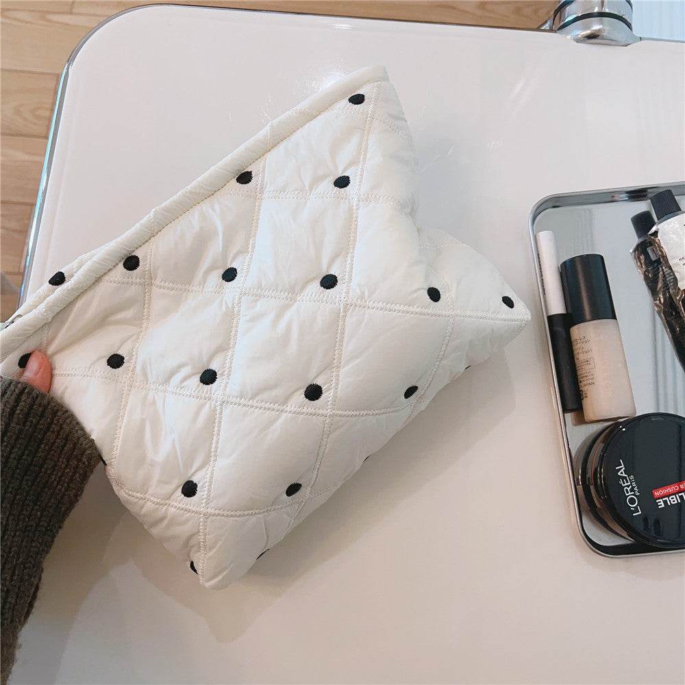 Women's Quilted Handbag - Soft Cotton Cosmetic Bag for Daily Use - Buy Center