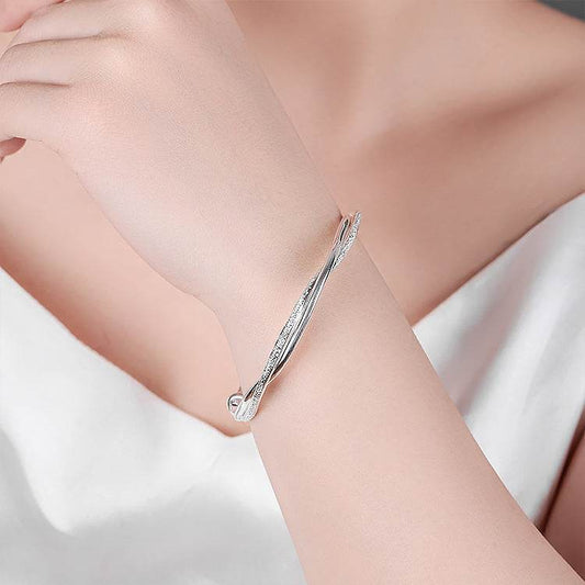 Buycenter Silver-Plated Bracelet - Twist Design with Floral Elements - Buy Center