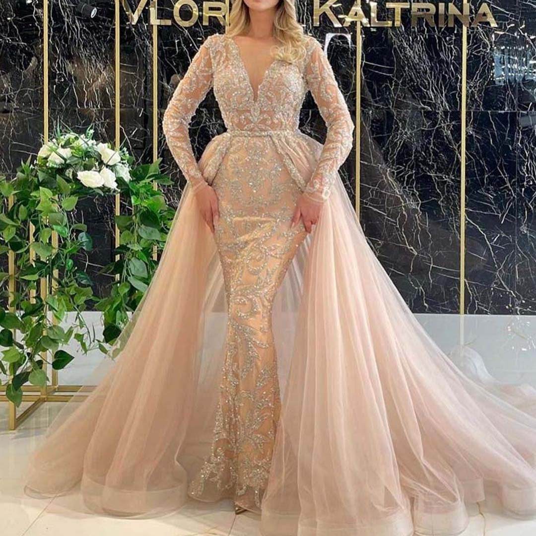 Elegant French Long-Sleeved Wedding Dress - V-Neck, Dramatic Tail - Buy Center