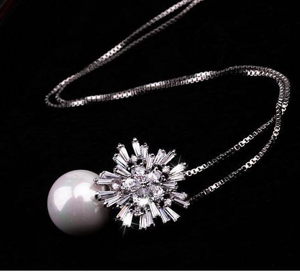 Elegant 18K Gold Plated Pearl Zircon Necklace - Sophisticated Jewelry Piece - Buy Center