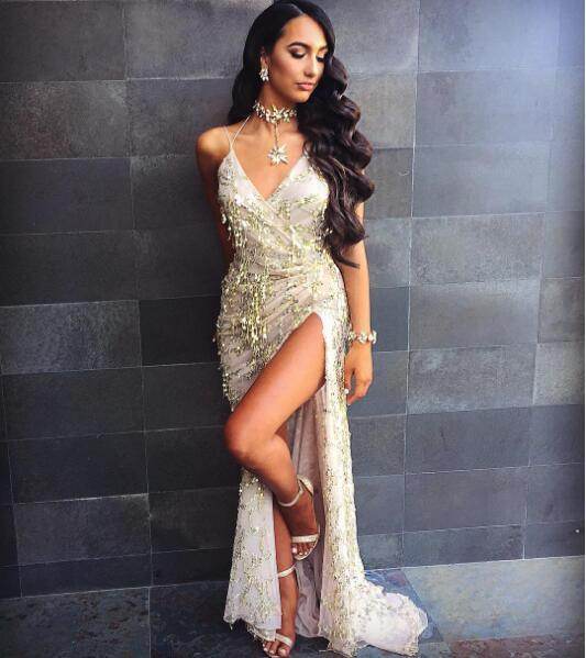 V-Neck Sexy Halter Sequin Dress - Stylish Bridesmaid Evening Wear 2025 - Buy Center