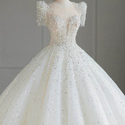 Stunning Bridal Dress with Large Trailing Tail - Stylish 2025 Wedding Gown - Buy Center