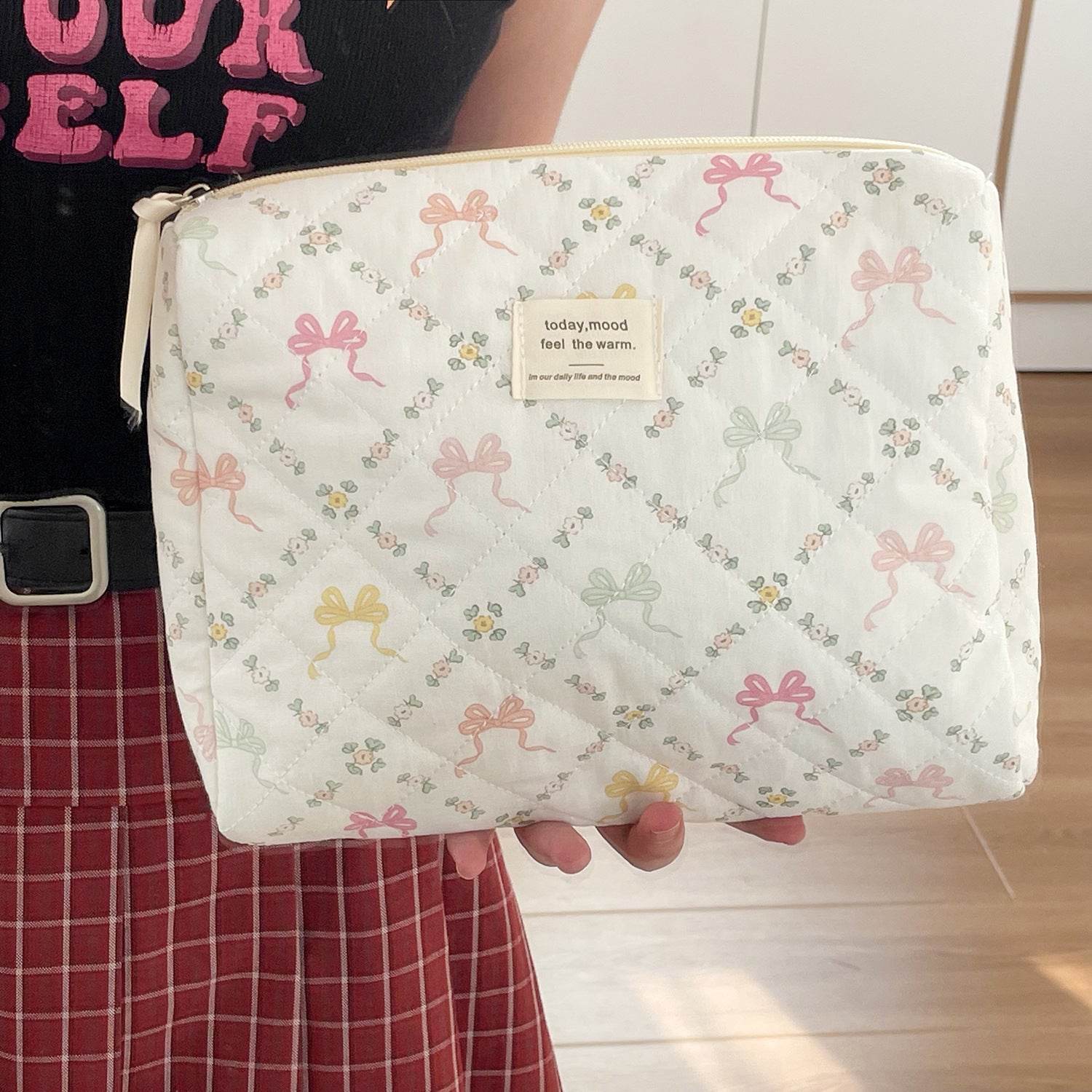 Colorful Bowknot Portable Storage Bag - Large Capacity Clutch for Daily Use - Buy Center