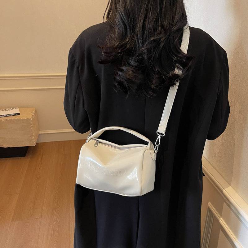 Minority Fashion Large Capacity Shoulder Bag - Stylish PU Crossbody - Buy Center