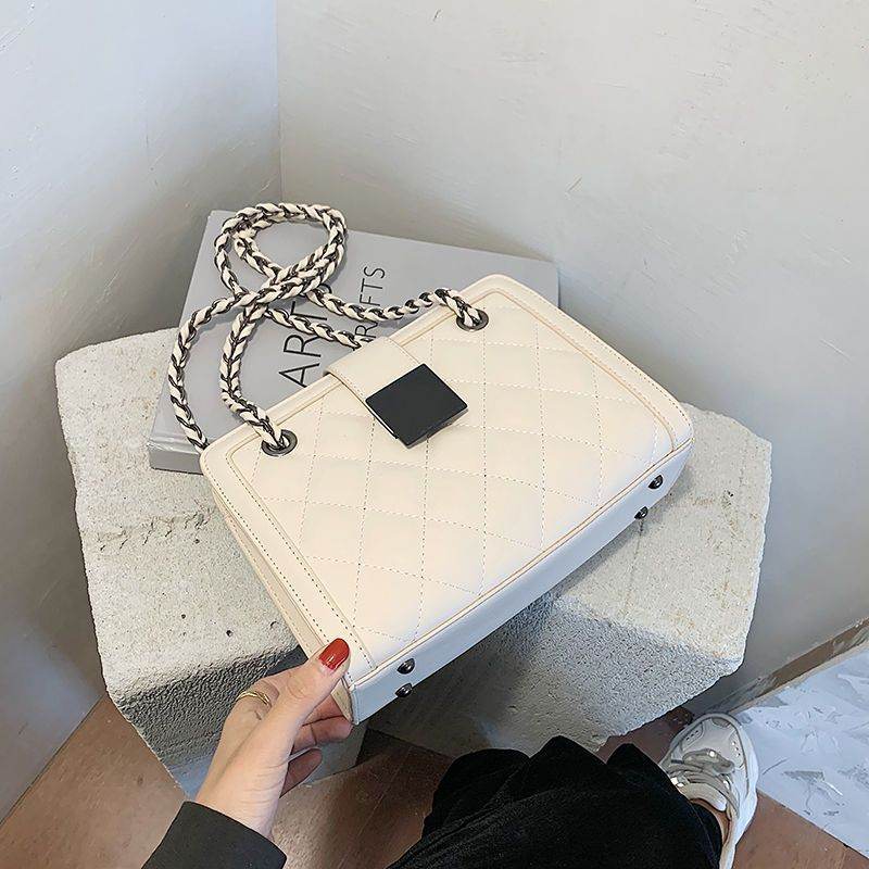 Fashion All-Match Crossbody Chains Bag - Trendy Corduroy Style 2025 - Buy Center