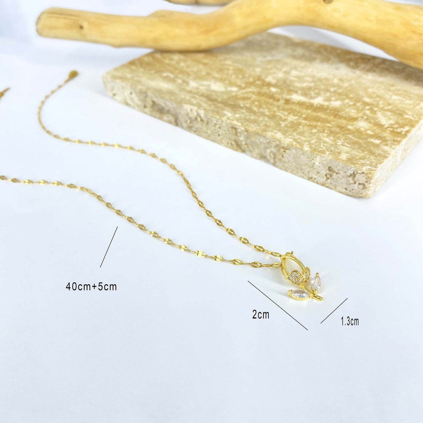 Buy Center Elegant Tulip Necklace Set - Fashion Jewelry for All - Buy Center