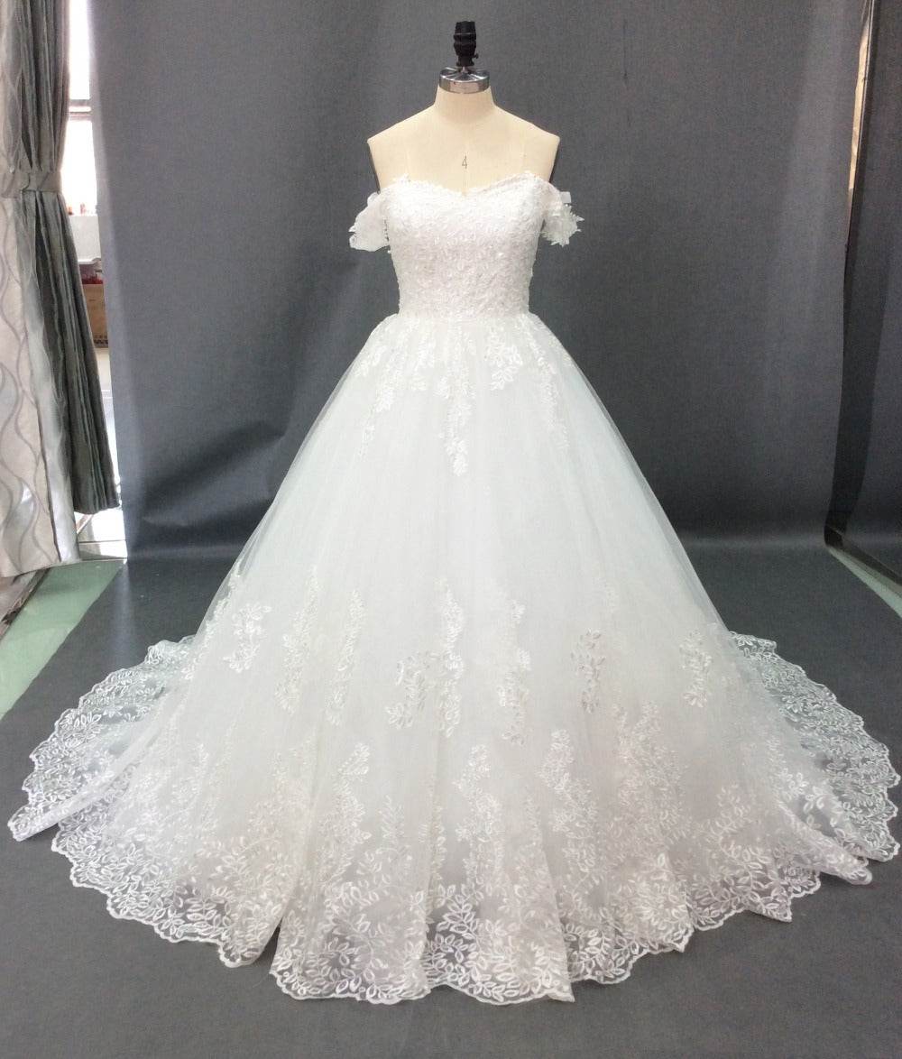 Customized Master Wedding Dress - Sleeveless Polyester for Modern Brides - Buy Center