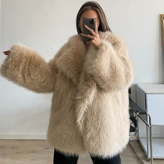 Buycenter Medium Length Fox Fur Coat - Stylish Street Trendsetter - Buy Center