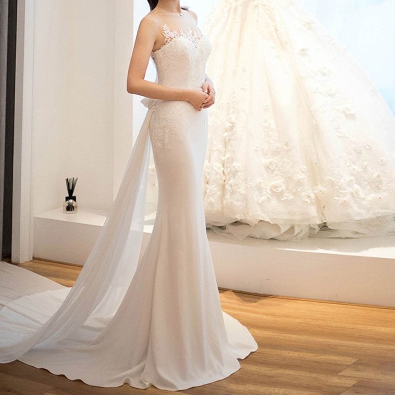 Ethereal Mid-Waist See-Through Wedding Dress - Stylish Lace Design 2025 - Buy Center