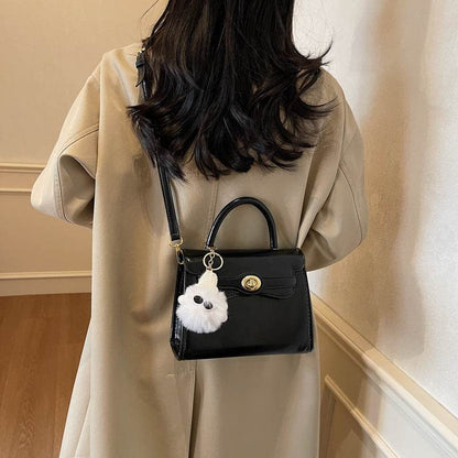 Women's Stylish Shoulder Messenger Bag - Trendy Designs for Modern Women - Buy Center