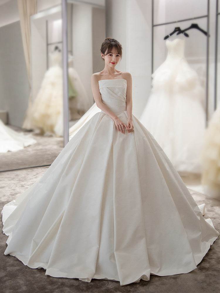 Elegant Women's Satin Tube Top Wedding Dress - French Style & Large Tail - Buy Center