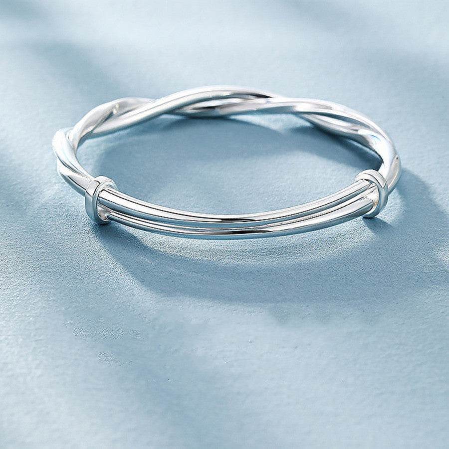 Buycenter Silver-Plated Bracelet - Twist Design with Floral Elements - Buy Center