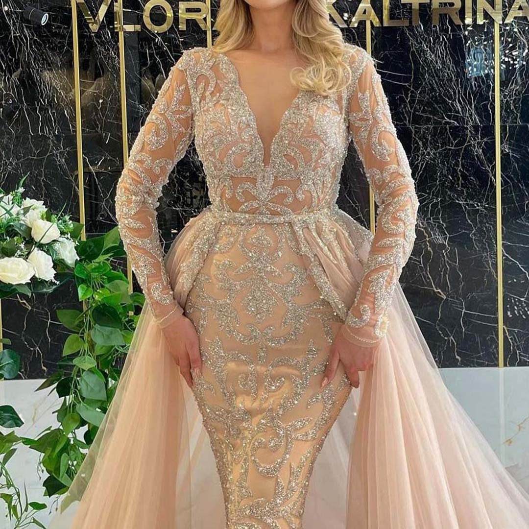 Elegant French Long-Sleeved Wedding Dress - V-Neck, Dramatic Tail - Buy Center