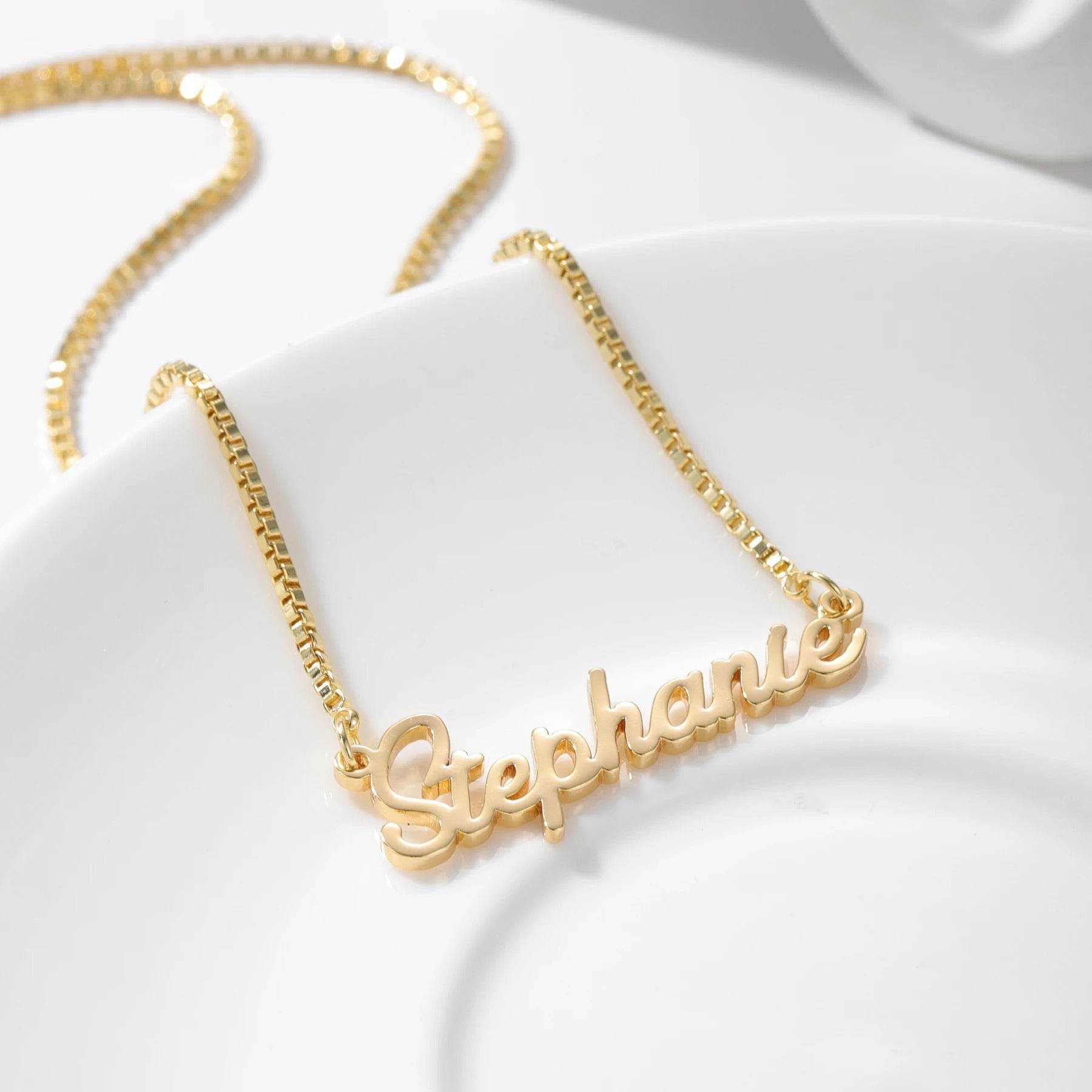 Personalized Name Necklace - Custom Stainless Steel Jewelry in Gold/Silver/Rose Gold - Buy Center