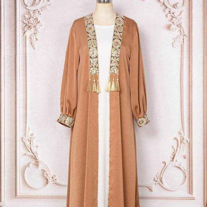 Women's Two-Piece Cardigan Set with Tassel Pendant - Cozy & Stylish