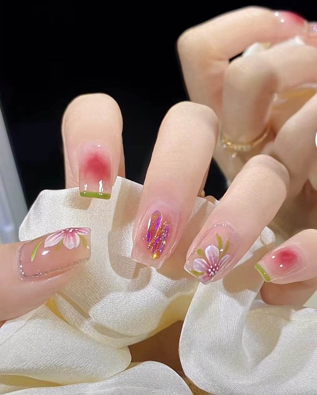 Camellia Smudge Nail Patch - Effortless Nail Art with Glue & Jelly Glue - Buy Center