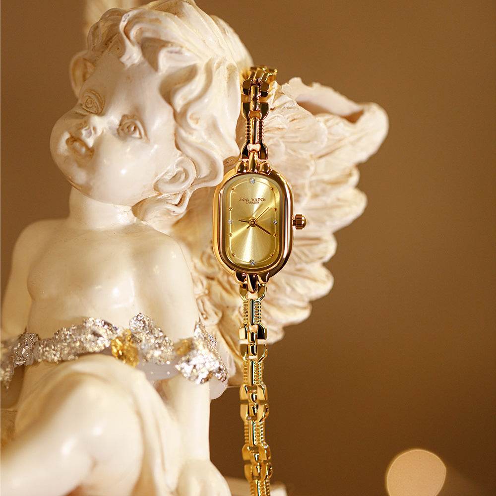 Medieval Small Golden Watch - Retro Oval Design, Lightweight Quartz Style - Buy Center