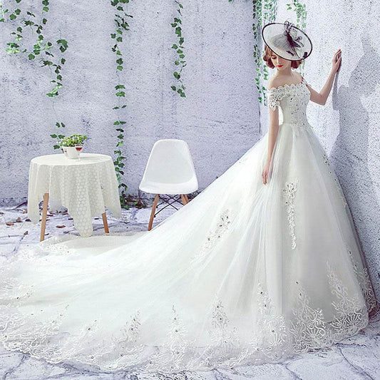 Elegant One-Shoulder Wedding Dress with Trailing Veil - Premium Bride Style 2025 - Buy Center