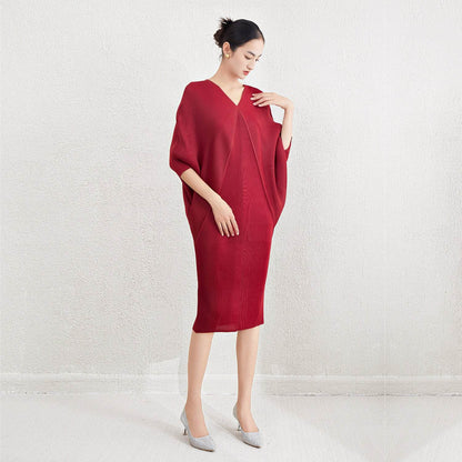 Women's Plus Size Pleated Dress - Elegant Batwing Sleeves & Slimming Fit - Buy Center