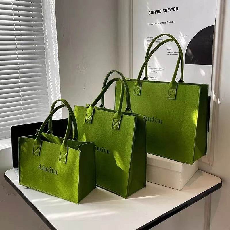 Stylish Women's Large Capacity Felt Handbag for Travel & Daily Use - Buy Center
