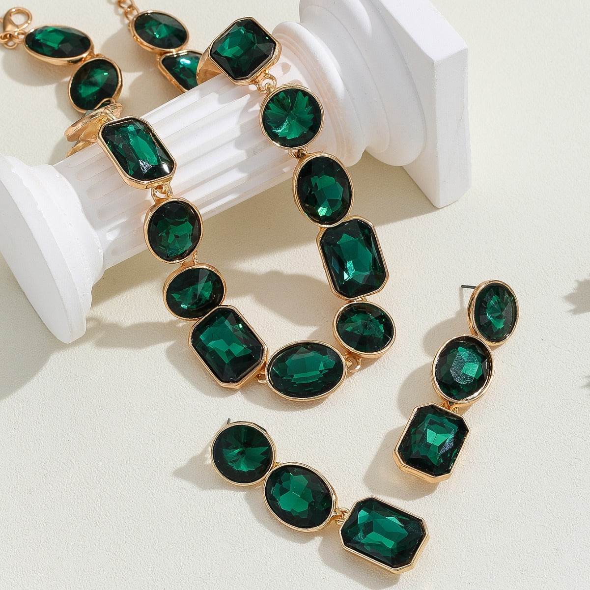 Antique Style Crystal Gems Necklace Set - Luxurious Jewelry for Women - Buy Center