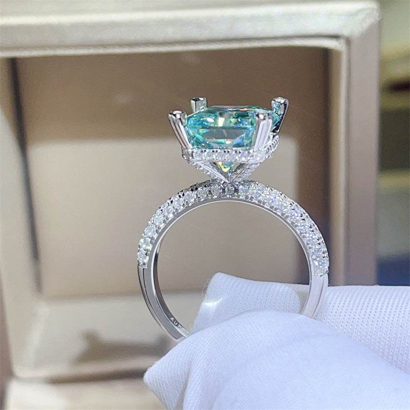 Buy Center 5 Karat Green Moissanite Ring - Elegant Silver U-Shaped Design - Buy Center