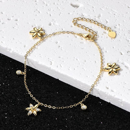 Sterling Silver Moissanite Flower Bracelet - Elegant Gift for Women - Buy Center