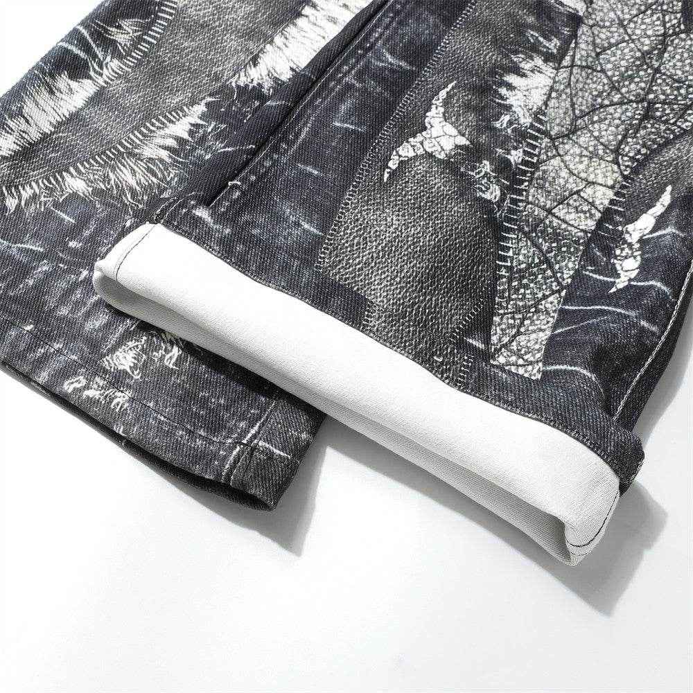 Men's Dark Digital Print Horn Jeans - Stylish Cotton Blend for Comfort
