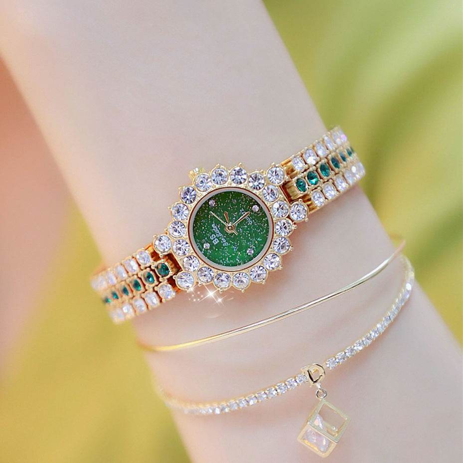 Stylish Multicolor Women's Watch - Trendy Alloy Bracelet Timepiece - Buy Center