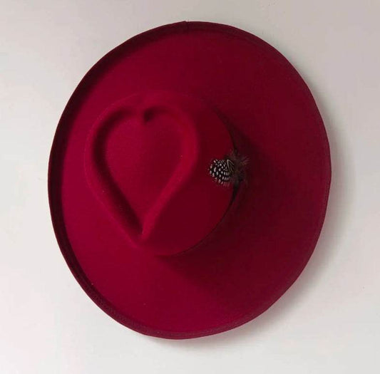Love Top Woolen Fashion Hat - Stylish Winter Accessory for Women - Buy Center