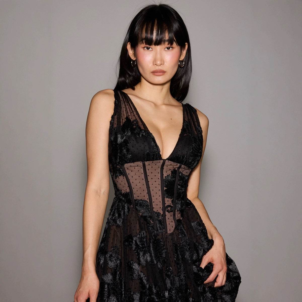 Buycenter Black Deep V-Neck A-Line Evening Dress - High-End Lace Design - Buy Center