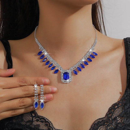 Elegant K-Gold Necklace Set - Stunning Rhinestone Pendant & Earrings - Buy Center