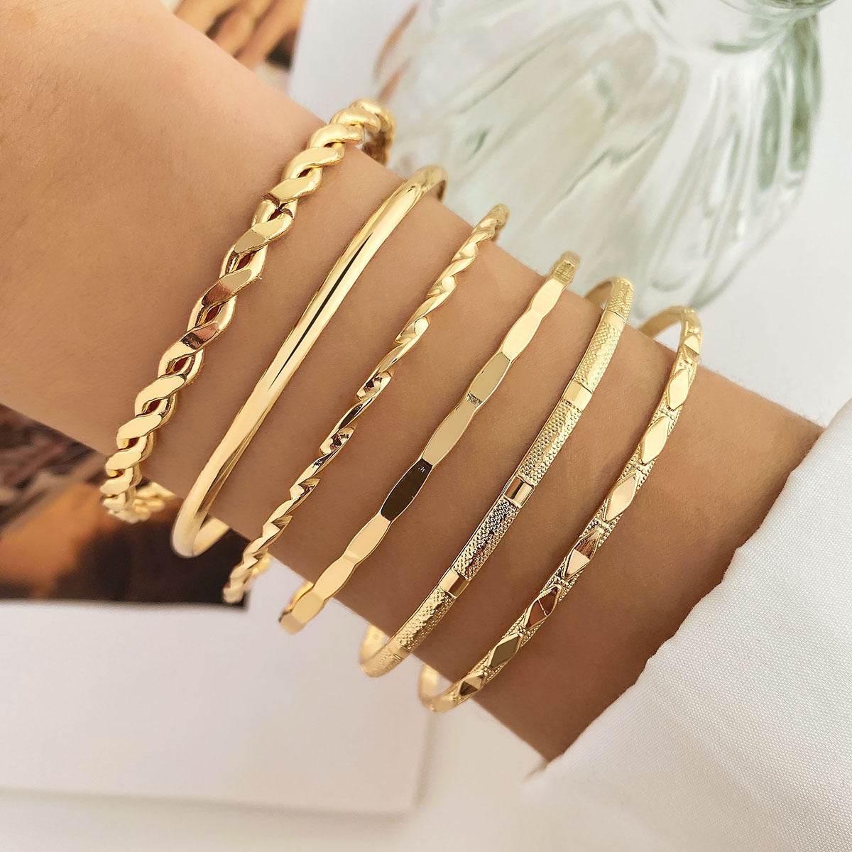 Buy Center Creative Hip Hop Bracelets - Twisted Alloy for Ladies - Buy Center