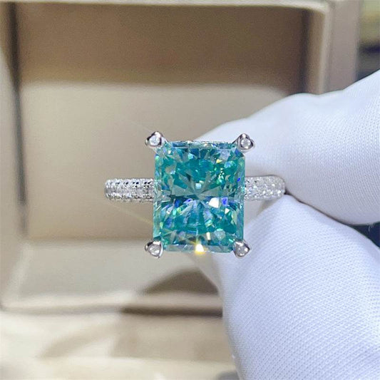 Buy Center 5 Karat Green Moissanite Ring - Elegant Silver U-Shaped Design - Buy Center