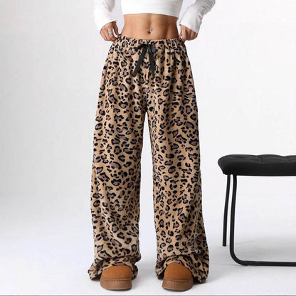 Trendy Leopard Print Wide Leg Pants - Chic Style for Every Occasion - Buy Center
